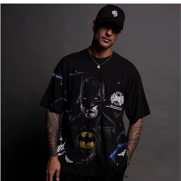 Darc Sport Batman T-Shirt - Picture 1 of 5